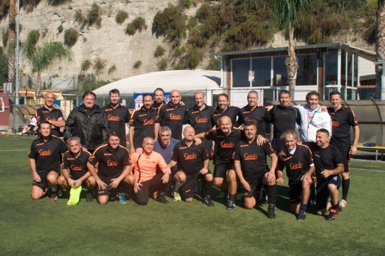 Napoli League 50. Pirozzi lancia la Sonny Bono in vetta! La FMF reagisce… Distinto. D’Antò saluta e se ne va